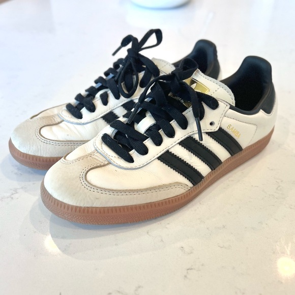 Adidas Samba Cream and Black Sneakers - Women Size 7 - Picture 2 of 7